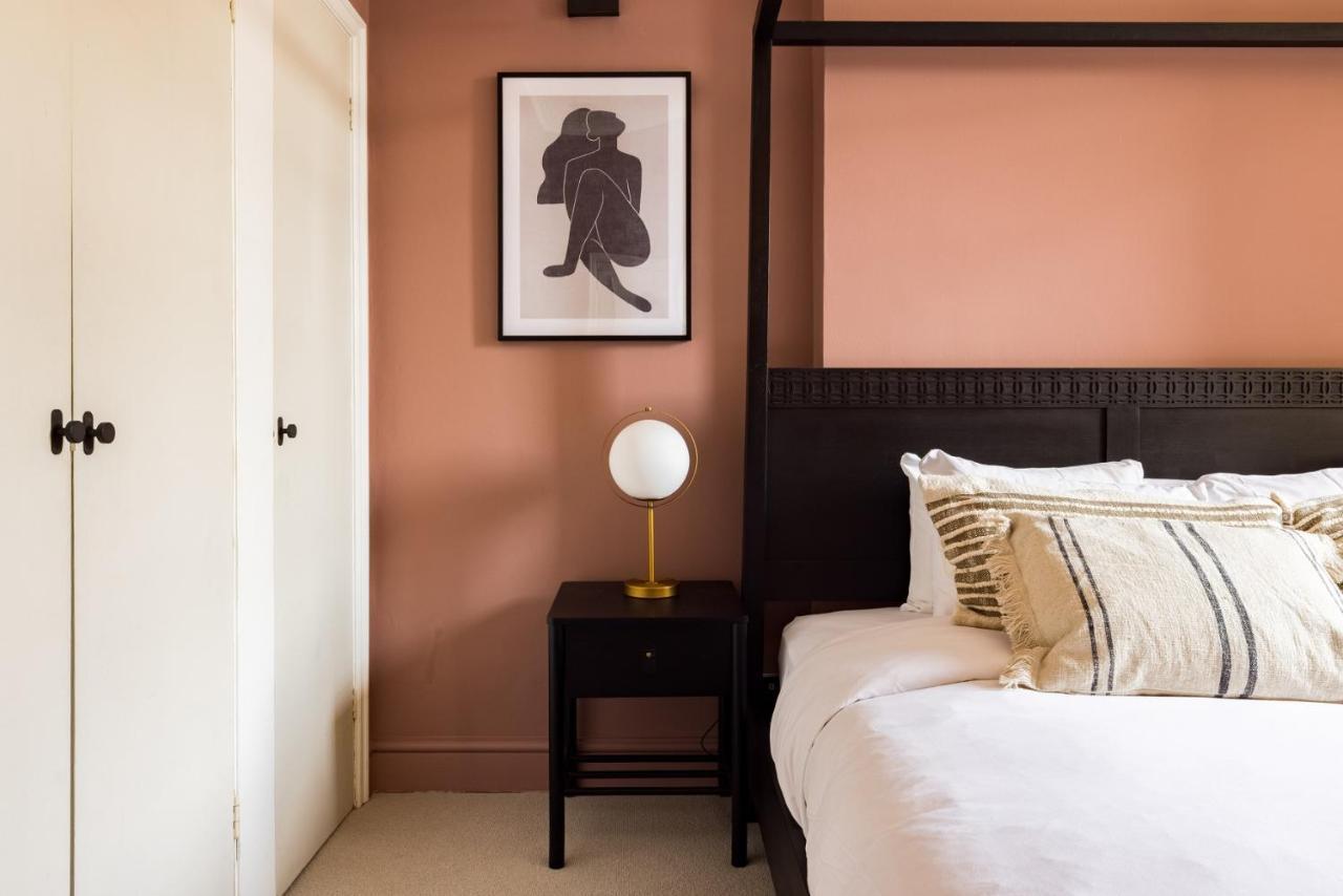 The Sussex Garden Retreat - Elegant 2Bdr Flat Lejlighed London Eksteriør billede