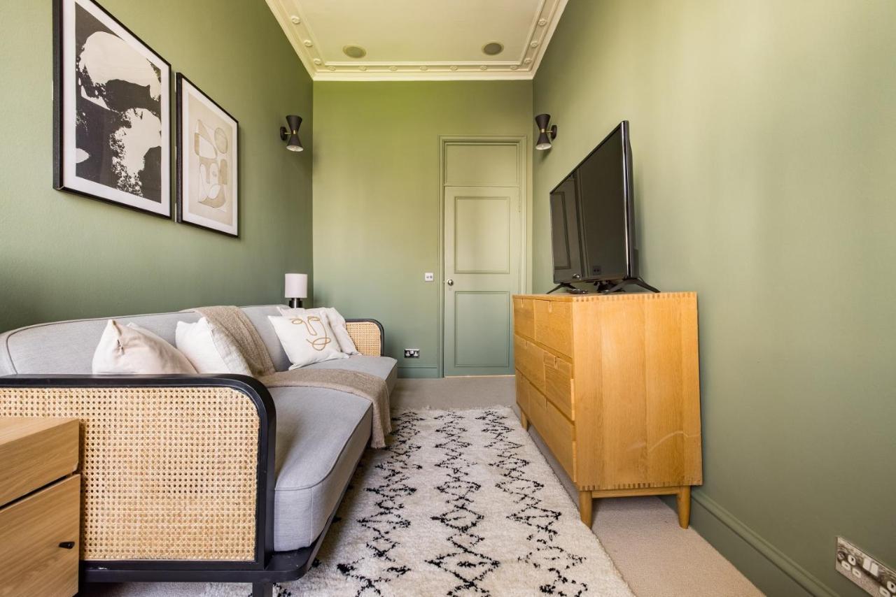 The Sussex Garden Retreat - Elegant 2Bdr Flat Lejlighed London Eksteriør billede