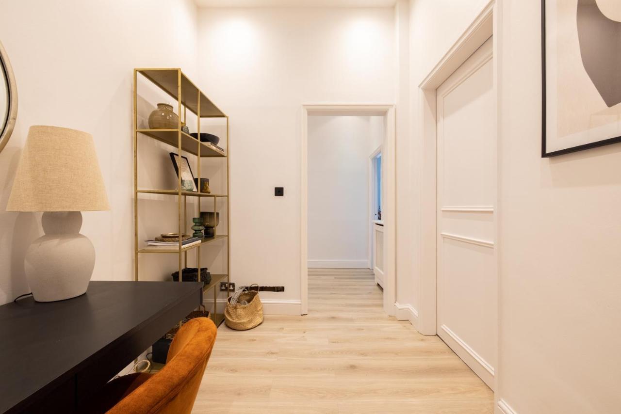 The Sussex Garden Retreat - Elegant 2Bdr Flat Lejlighed London Eksteriør billede