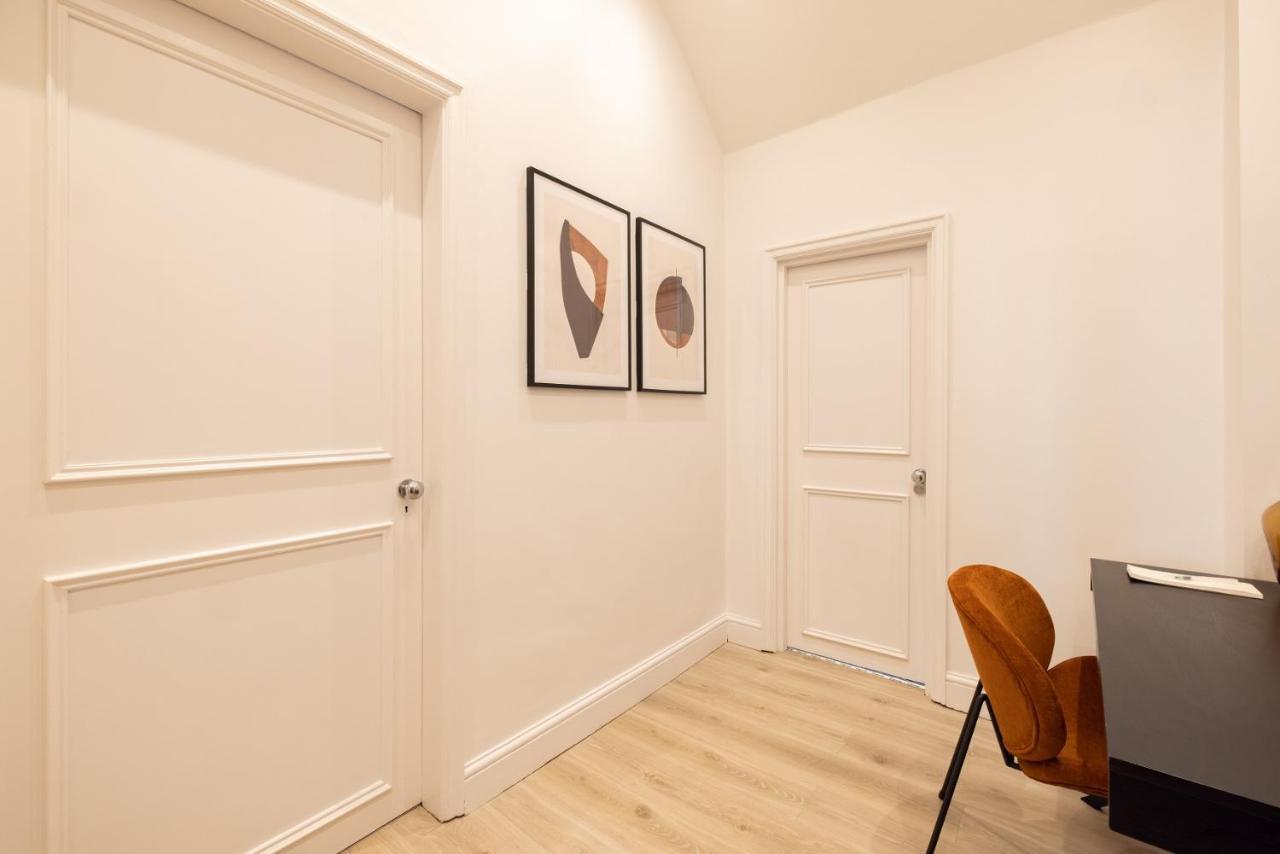 The Sussex Garden Retreat - Elegant 2Bdr Flat Lejlighed London Eksteriør billede
